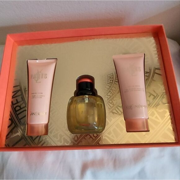 SAINT LAURENT PARIS  3 Piece Gift Set Lotion -Shower Gel -Eau de Toliett 2.5 - Picture 1 of 9
